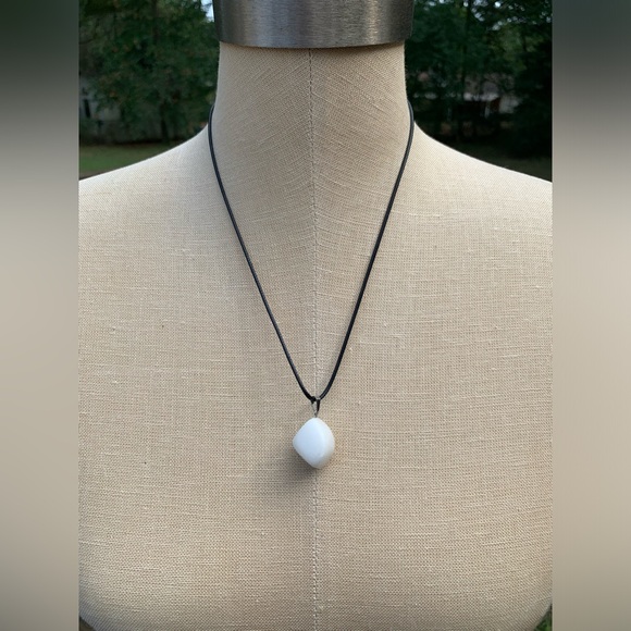 Handmade Genuine Stone Chunk Amulet Necklace - Picture 8 of 10